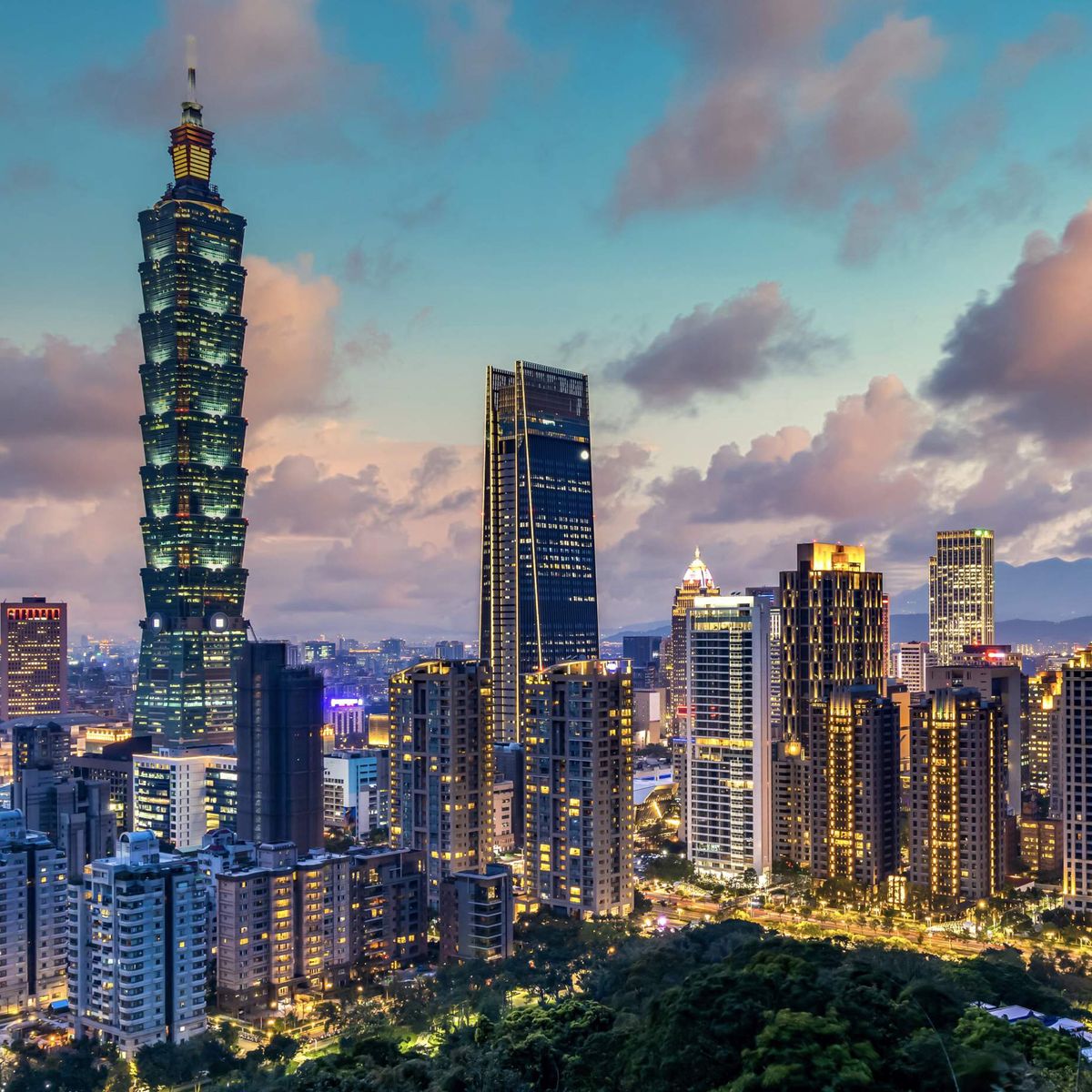 Nên Làm Việc Tại Đài Loan Hay Việt Nam