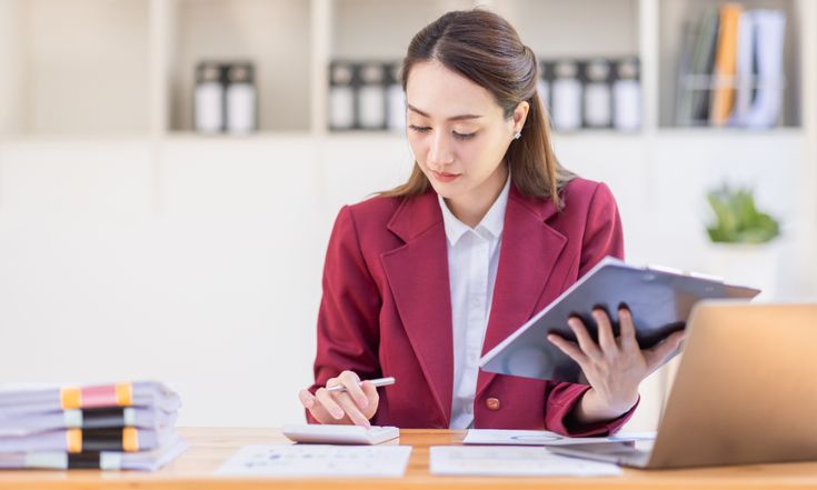 Kế Toán Tiếng Trung Cần HSK Mấy Để Đi Làm?